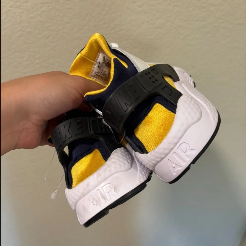 Nike huarache yellow and white - Picture 8 of 11